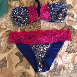 Beach bunny bikini, EUC!